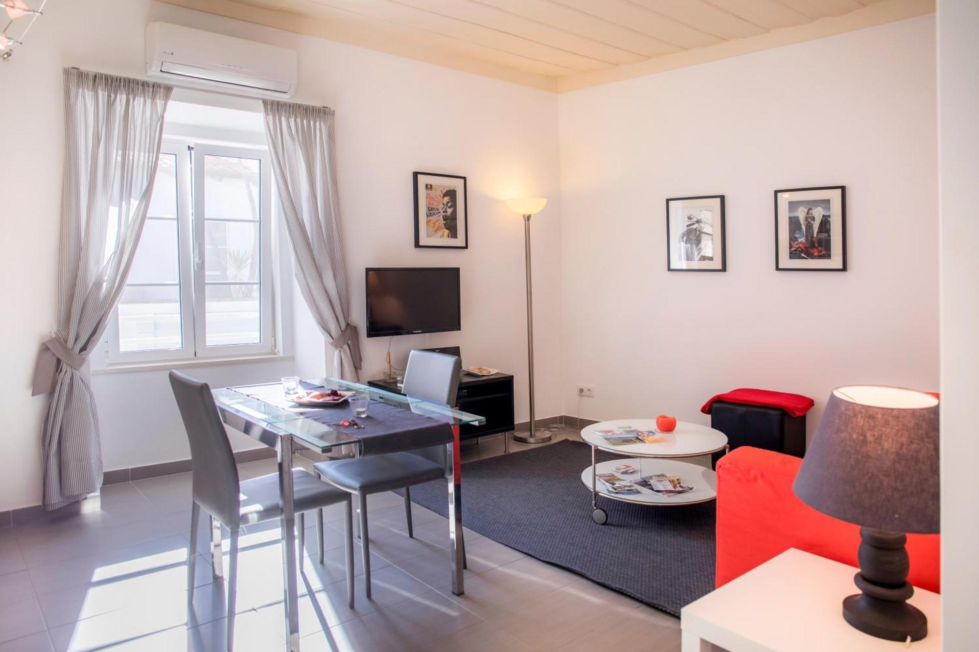 Marreiros Neto Apartamento Lagos